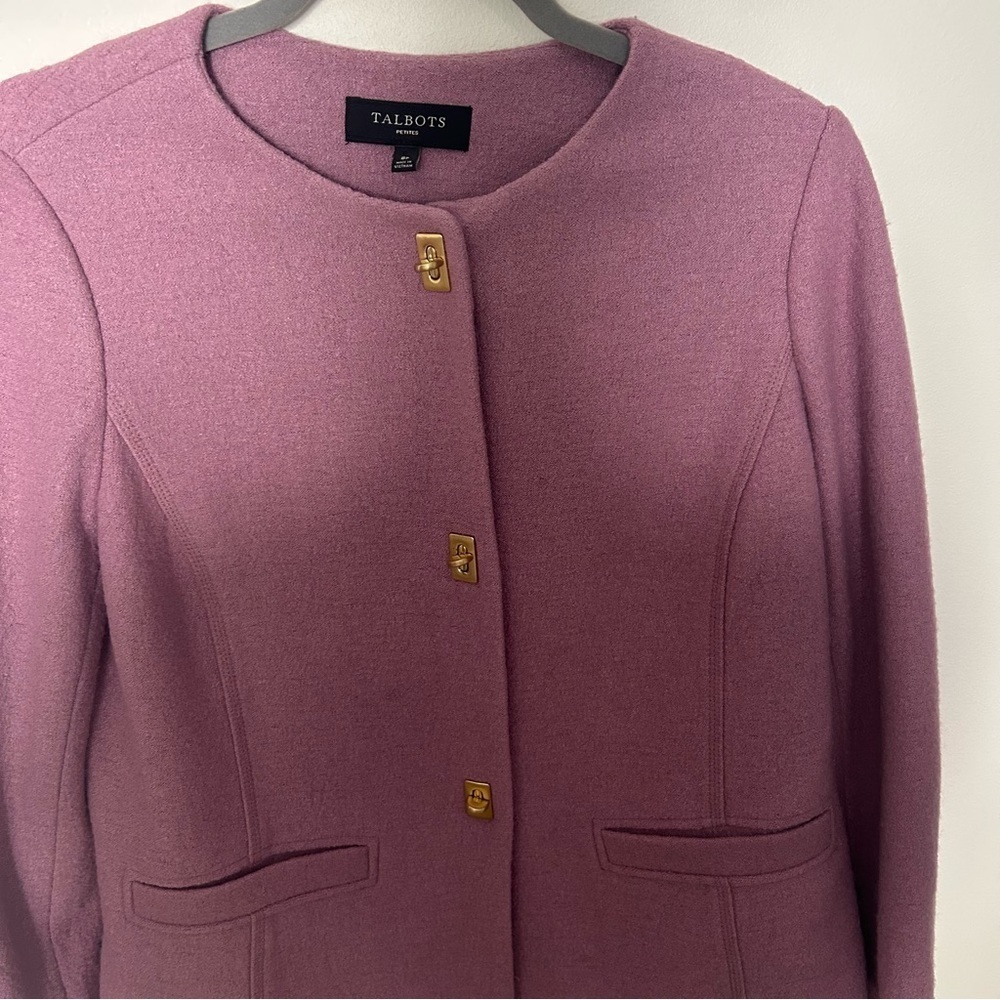 Talbots Cardigan/Jacket Wool Blend Liliac Gold Hardwear Closure 8P - Picture 3 of 9